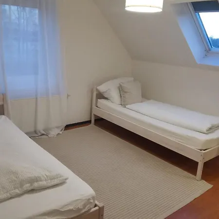 Апартаменты Monteurwohnung In Wesermarsch, Kueche, Einzelbetten, Stedinger Berne