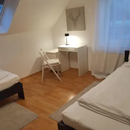 Monteurwohnung In Wesermarsch, Kueche, Einzelbetten, Stedinger 3* Berne