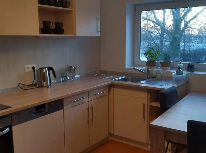 Monteurwohnung In Wesermarsch, Kueche, Einzelbetten, Stedinger 3* Berne