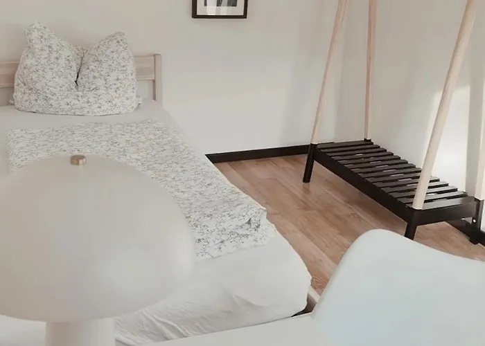 Monteurwohnung In Wesermarsch, Kueche, Einzelbetten, Stedinger 3* Berne